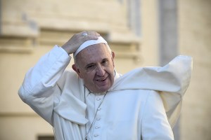 Franciszek: W świecie dotkniętym wirusem obojętności dzieła miłosierdzia są najlepszą odtrutką