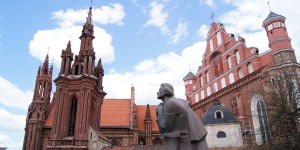 Litwa i Łotwa: szlakiem bałtyckich sanktuariów