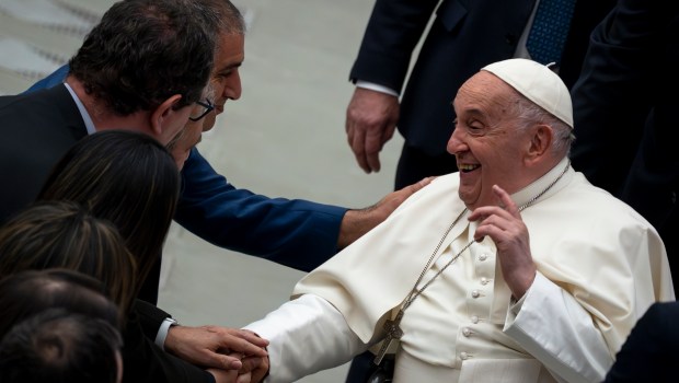 POPE-AUDIENCE-PAULVI-HALL-MARCH27